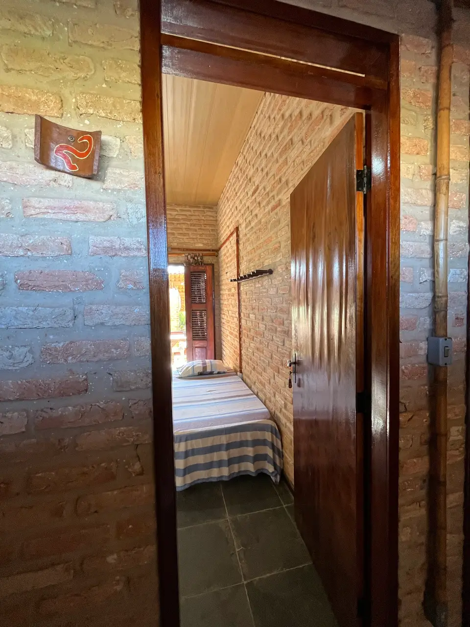 Quarto 2 — detalhe da suíte